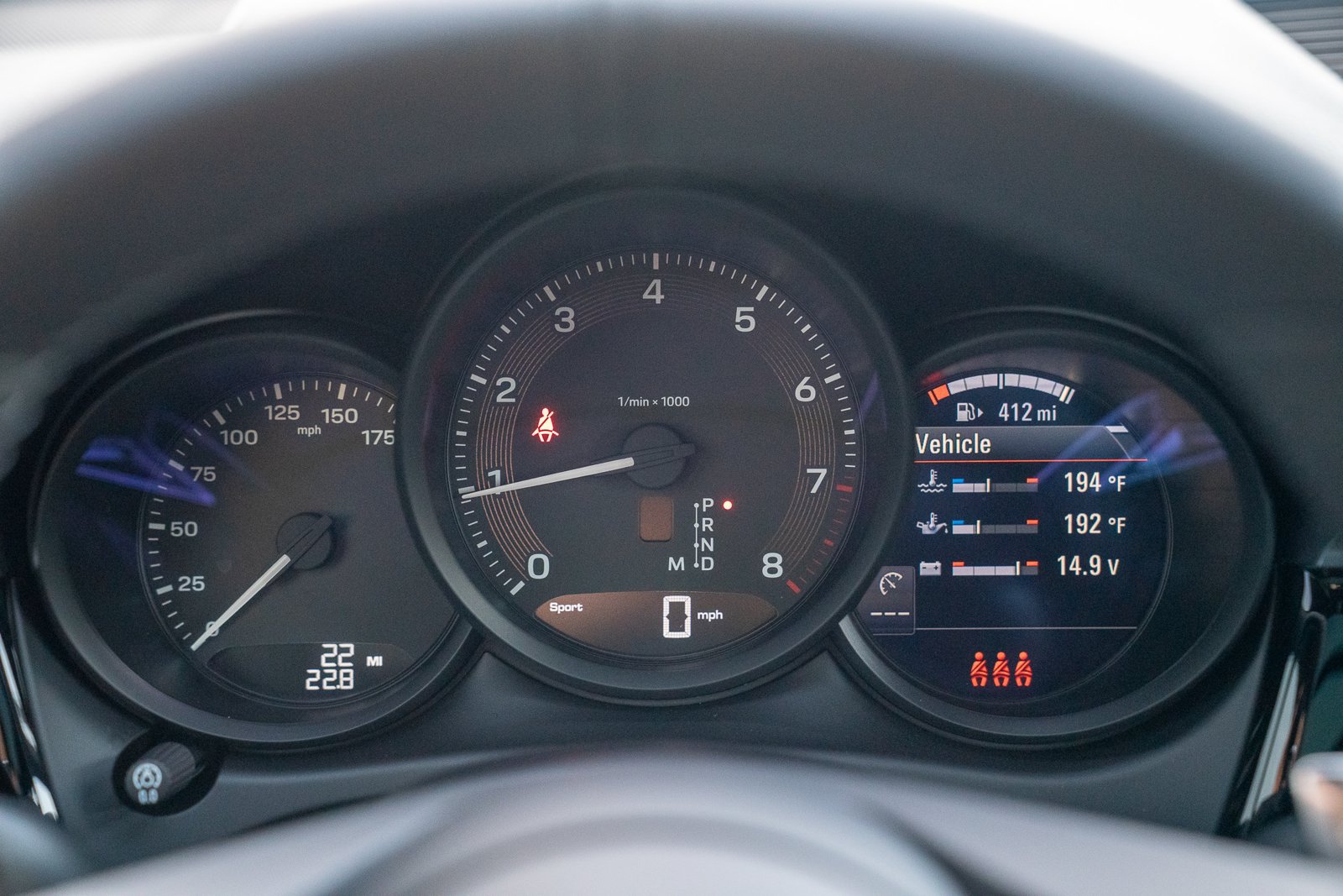 Certified 2026 Porsche Macan AWD/4WD image 15