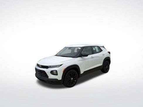 Used 2023 Chevrolet TrailBlazer LS FWD image 7