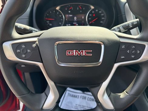 Used 2024 GMC Terrain SLE AWD/4WD image 25
