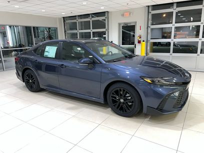 New 2026 Toyota Camry SE w/ Multimedia Upgrade Package