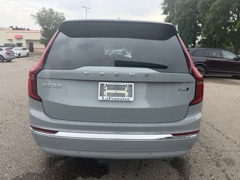 Used 2026 Volvo XC90 B6 Ultra w/ Protection Package AWD/4WD image 8