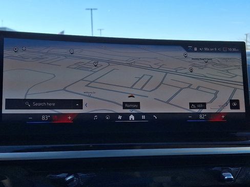 Used 2026 BMW X7 xDrive40i image 14