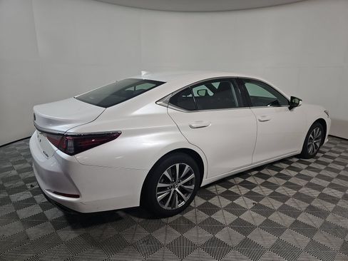 Used 2020 Lexus ES 350 w/ Accessory Package 2 FWD image 2