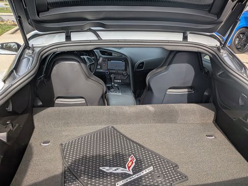 Used 2017 Chevrolet Corvette Grand Sport RWD image 34