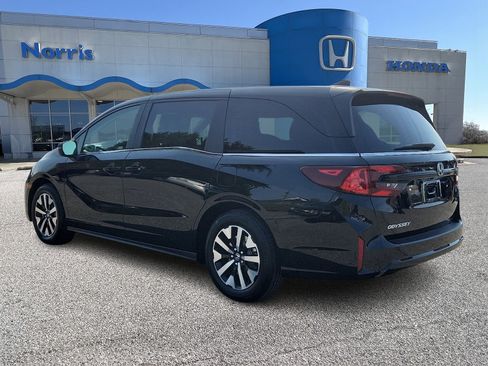New 2026 Honda Odyssey EX-L image 3