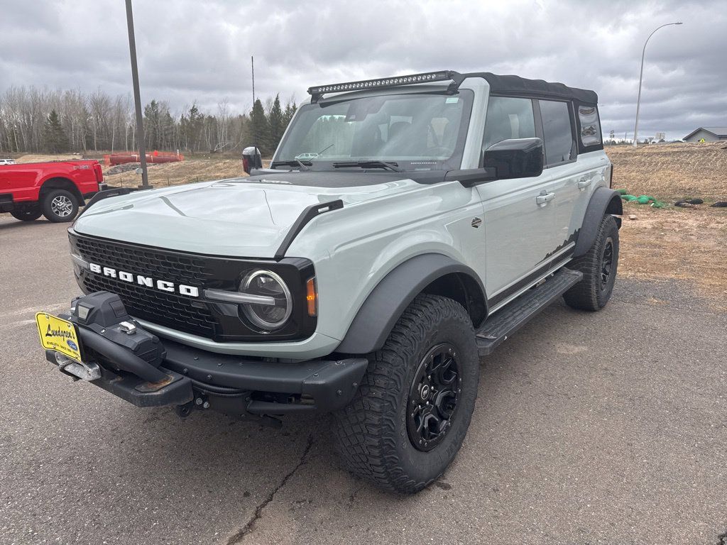 Used 2021 Ford Bronco Wildtrak AWD/4WD image 1