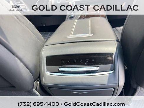 Used 2023 Cadillac Escalade ESV Sport Platinum w/ LPO, ONYX Package AWD/4WD image 11