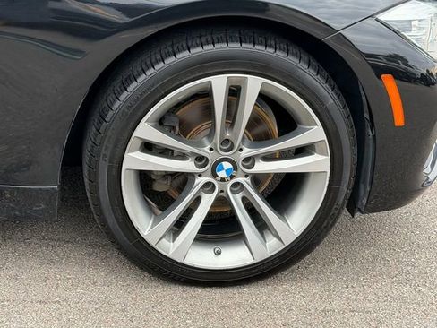 Used 2018 BMW 330i xDrive Sedan w/ Premium Package AWD/4WD image 9