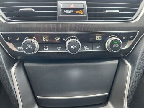 Used 2022 Honda Accord Touring image 18