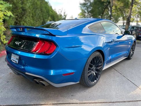 Used 2019 Ford Mustang GT Premium w/ GT Performance Package RWD image 4