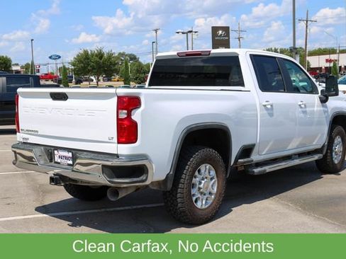 Used 2024 Chevrolet Silverado 2500 LT AWD/4WD image 3