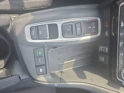 Used 2020 Honda Insight EX image 11