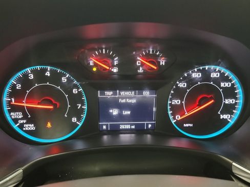 Used 2023 Chevrolet Equinox LS image 19