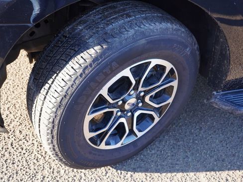 Certified 2024 Ford Expedition XLT image 13