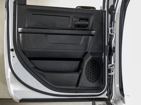 Used 2022 RAM 2500 Tradesman w/ Chrome Appearance Group image 35