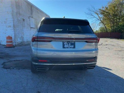 New 2026 Buick Enclave Preferred w/ Super Cruise Package image 7