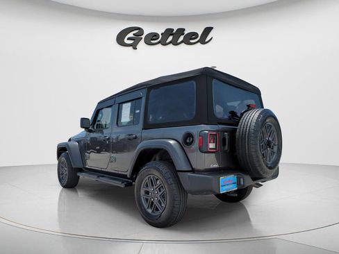 Used 2024 Jeep Wrangler Unlimited Sport AWD/4WD image 7
