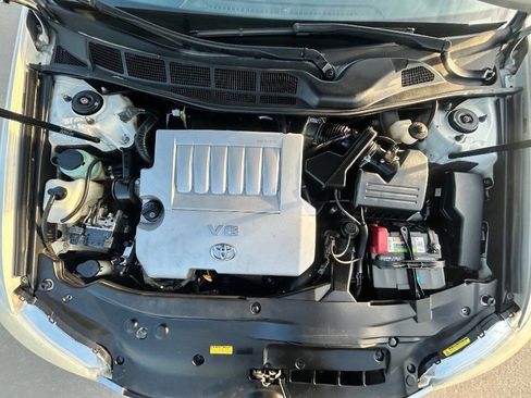Used 2011 Toyota Avalon Limited FWD image 24