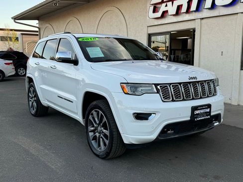 Used 2018 Jeep Grand Cherokee Overland AWD/4WD image 1