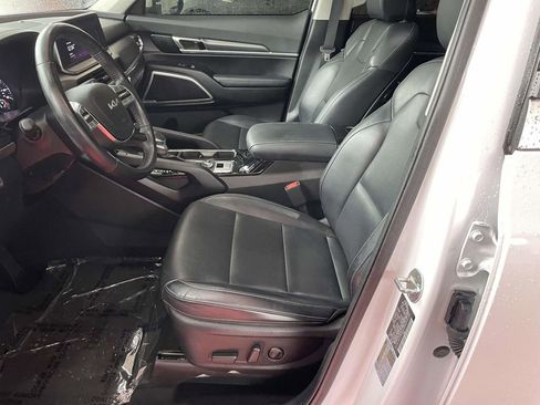 Used 2022 Kia Telluride S image 28