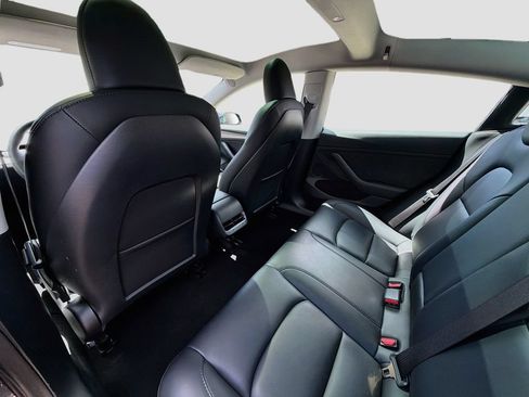 Used 2023 Tesla Model 3 Standard Range RWD image 26