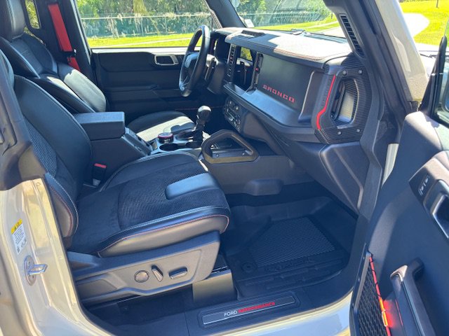 Used 2025 Ford Bronco Raptor AWD/4WD image 13