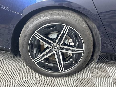 Certified 2023 Mercedes-Benz EQS 580 4MATIC Sedan image 19