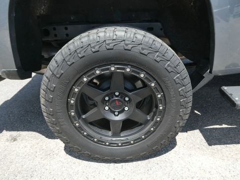 Used 2019 Chevrolet Colorado LT w/ LT Convenience Package AWD/4WD image 31