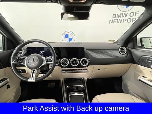 Used 2025 Mercedes-Benz GLA 250 4MATIC image 9