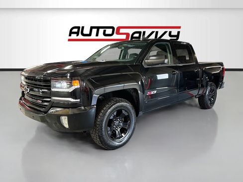 Used 2018 Chevrolet Silverado 1500 LTZ Z71 w/ LTZ Plus Package AWD/4WD image 3