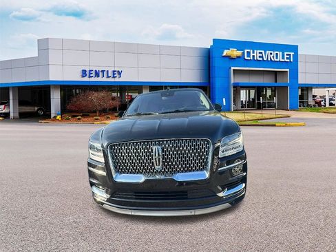 Used 2019 Lincoln Navigator Reserve image 8