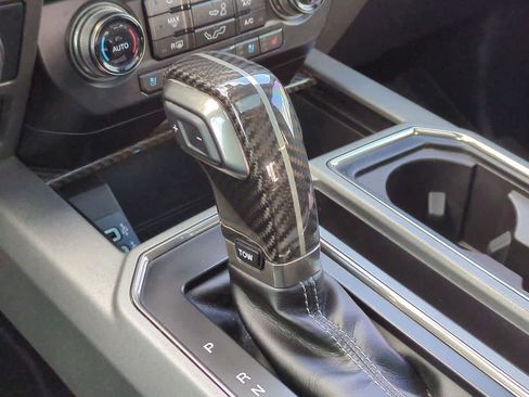 Used 2018 Ford F150 Raptor w/ Equipment Group 802A Luxury image 34