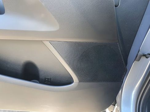 Used 2022 Kia Sorento SX image 29