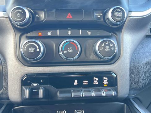 Used 2021 RAM 2500 Big Horn w/ Night Edition image 25