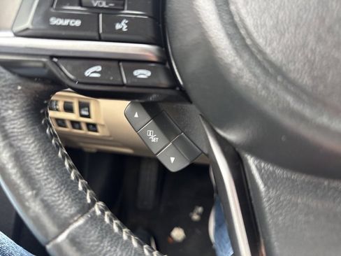 Used 2019 Subaru Outback 2.5i Premium image 25