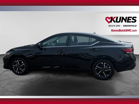 Used 2024 Nissan Sentra SV FWD image 6