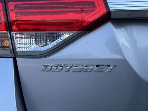 Used 2016 Honda Odyssey EX-L image 42