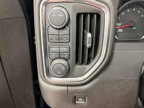 Certified 2021 Chevrolet Silverado 1500 RST AWD/4WD image 18