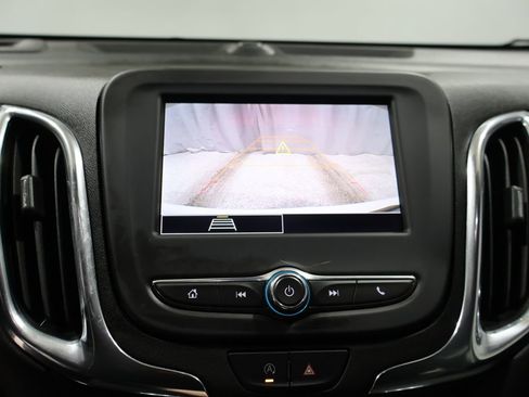 Used 2022 Chevrolet Equinox LT image 30