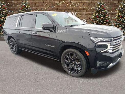 Used 2021 Chevrolet Suburban High Country image 8