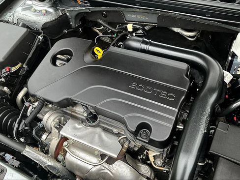 Used 2025 Chevrolet Malibu LT FWD image 29