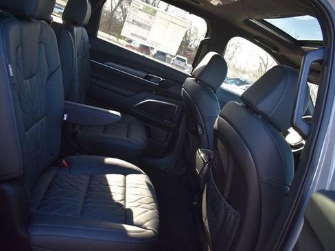New 2025 Kia Telluride SX X-Line image 17
