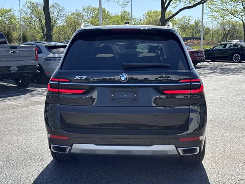 Used 2026 BMW X7 xDrive40i w/ Premium Package AWD/4WD image 6