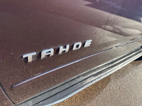 Used 2020 Chevrolet Tahoe Premier w/ Premier 6.2L Value Package image 21