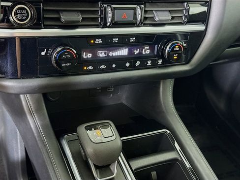 Certified 2023 Nissan Pathfinder SV w/ SV Premium Package AWD/4WD image 7
