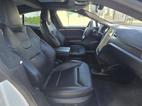 Used 2016 Tesla Model S 90D image 14