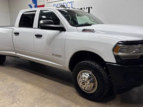Used 2021 RAM 3500 Tradesman image 3