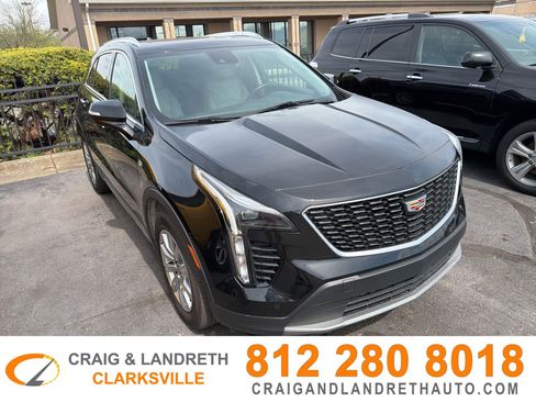 Used 2022 Cadillac XT4 Premium Luxury image 1