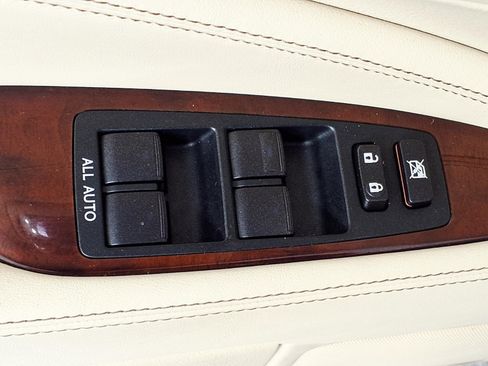 Used 2014 Lexus LS 460 L image 15