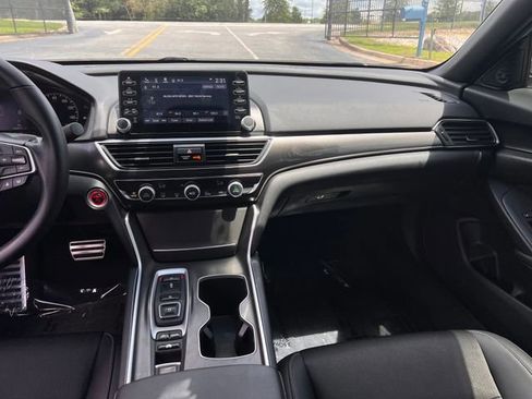 Used 2022 Honda Accord Sport image 16